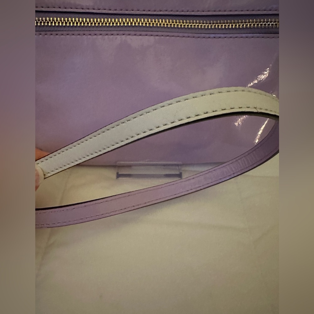 Kate Spade Patent Purple Crossbody w/Storybook Lining - Picture 4 of 14